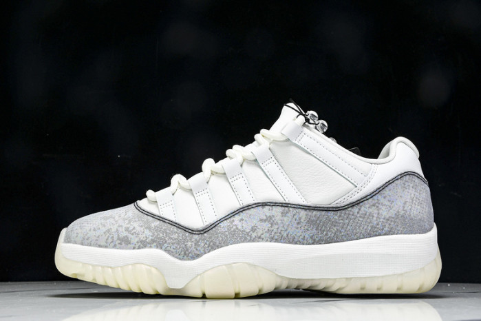 Air Jordan 11 Low CNY “Year of the Snake” HQ7000-001