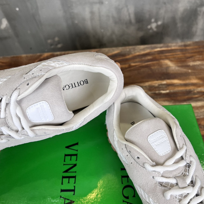 bo*te*ga Ve*ne*ta sneaker copshpe bv-61