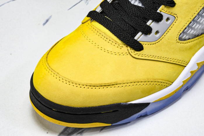 Jordan 5 Retro Tokyo T23 (2025) - IO3372-700