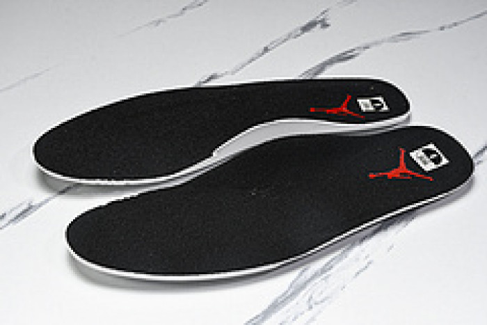 AIR JORDAN 12 RETRO "TAXI 2013 RELEASE" mens 130690-125