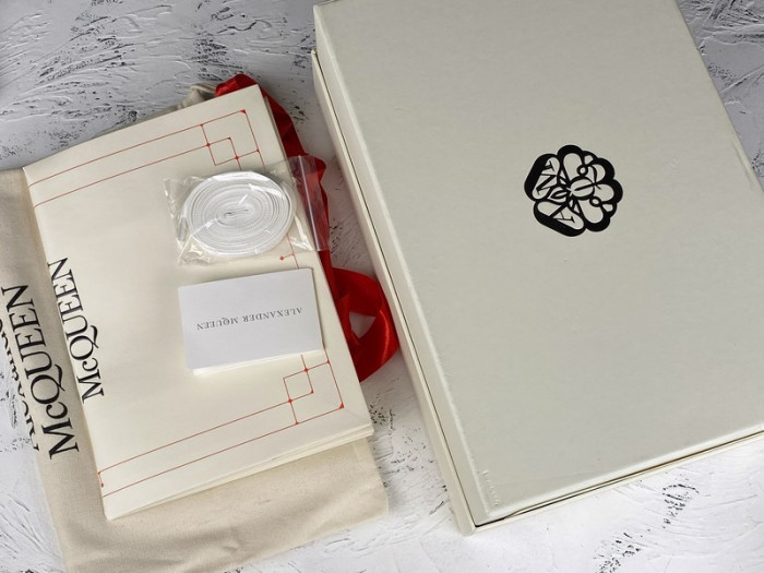 ale*d*r M*Q*en sole sneakers blue kickze-3