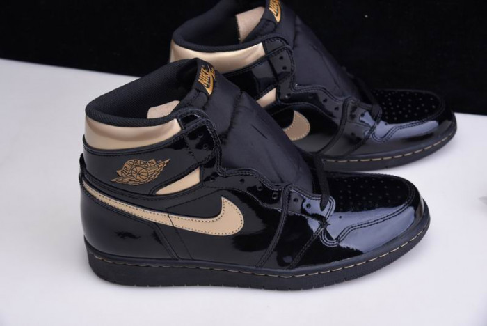 jordan 1 retro high black metallic gold (2020) - 555088-032
