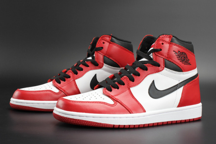 air jordan 1 retro high og chicago red 555088-101