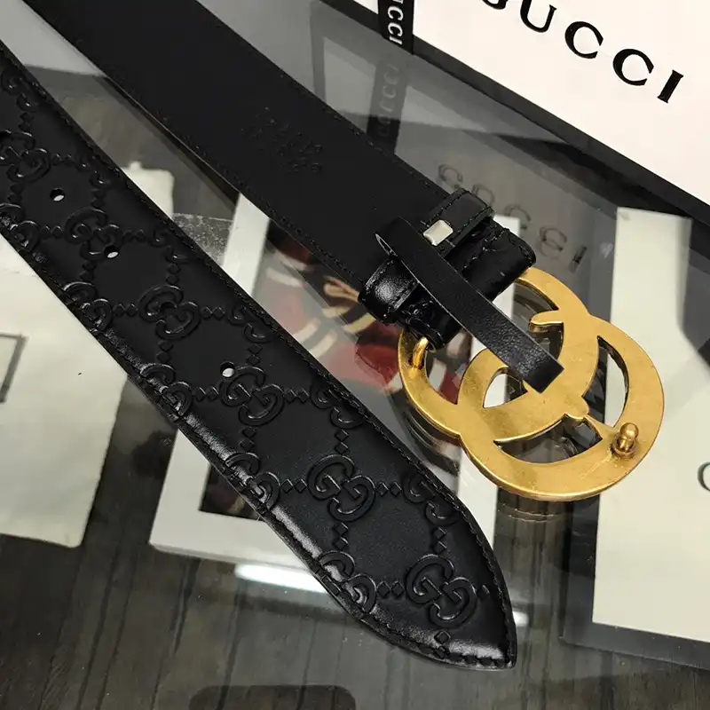 G*u*i s belte 1905bl0431