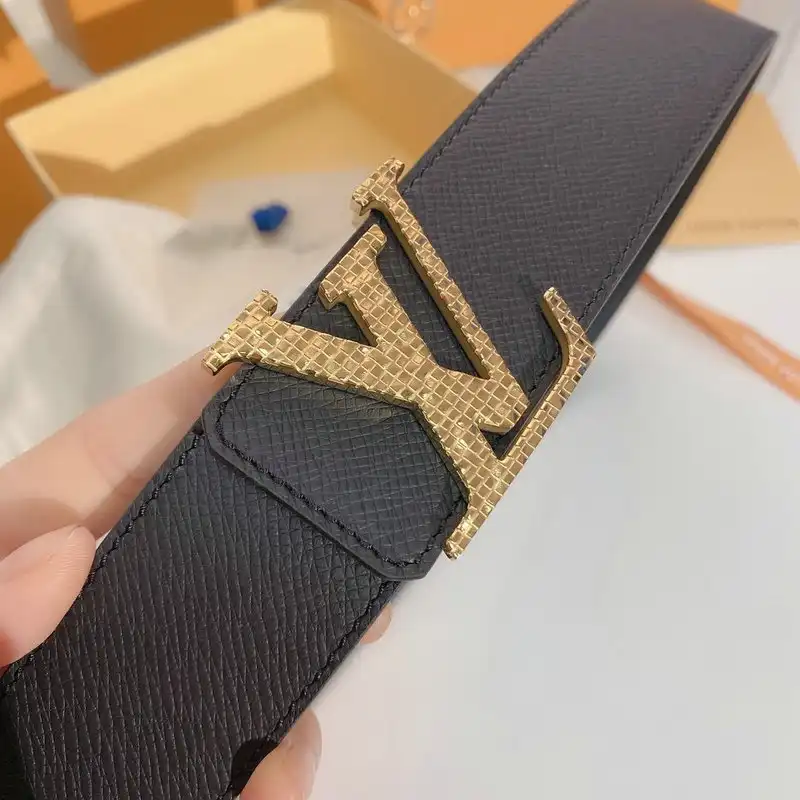 LV s Belt 2009XF0038