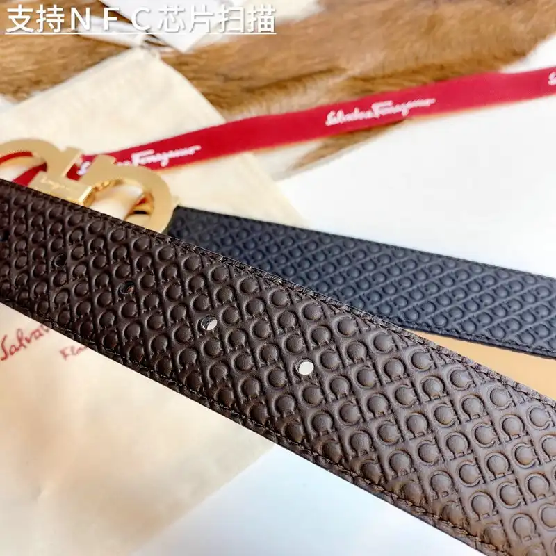 Salvatore Ferragamo s Belt 2009XF0040