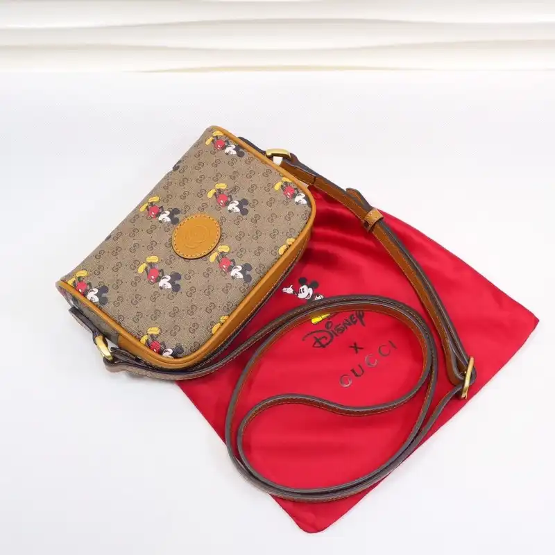 G*u*i bags 20dj570054