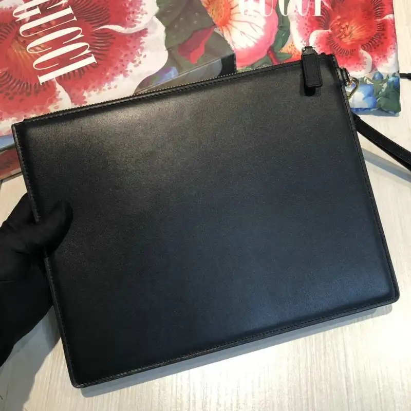 G*u*i bags 20guc0055