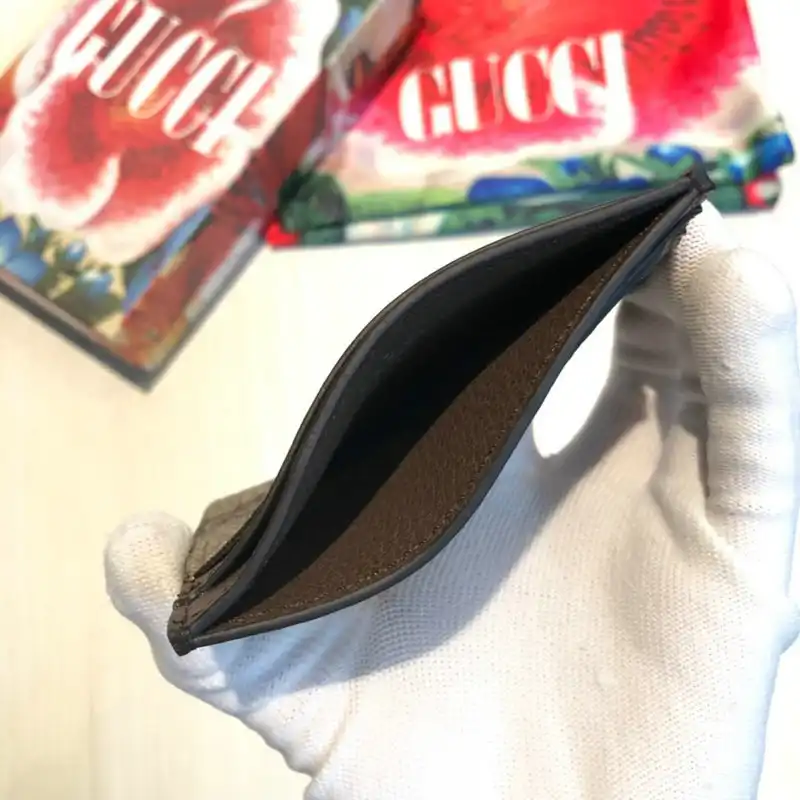 G*u*i bags 20guc0102