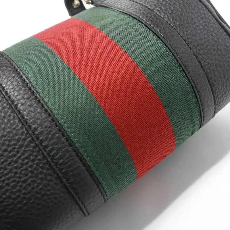 G*u*i bags 204b570086