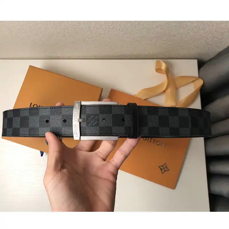 LV Belts 2108XF0018
