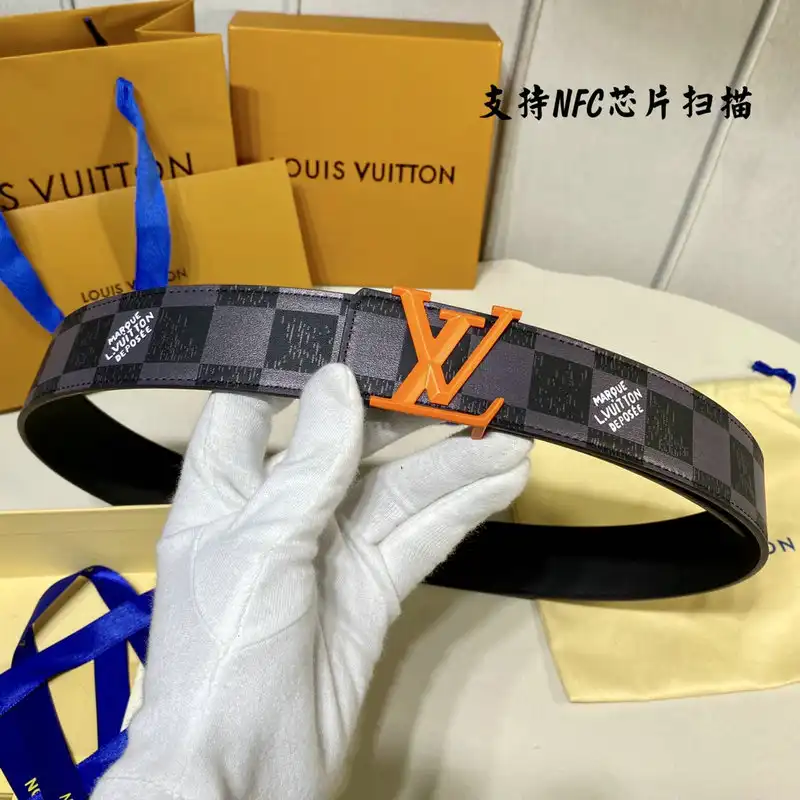 LV Belts 2109XA0032
