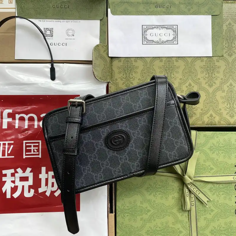 G*u*i bags 2110ya0070