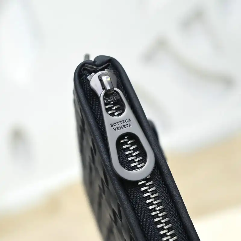 Bottega Veneta Bags 2111YZ0015