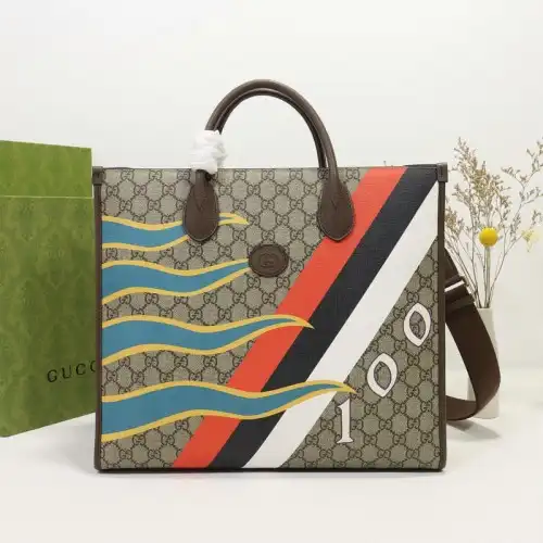 G*u*i bag 2112dj0040