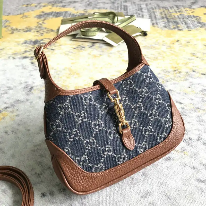 G*u*i bags 2112dj0111