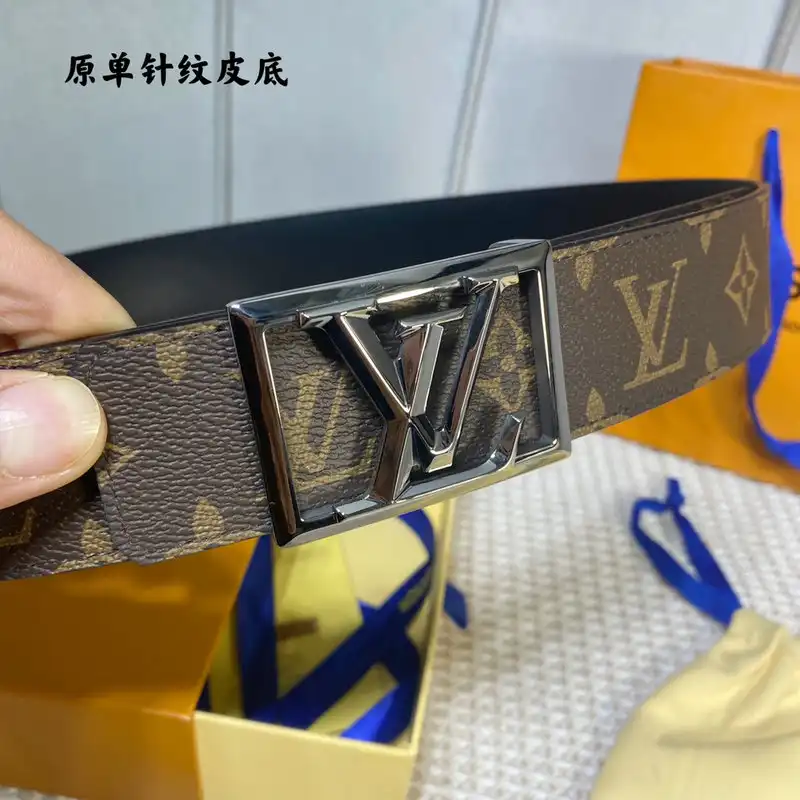 LV Belts 2201XA0085