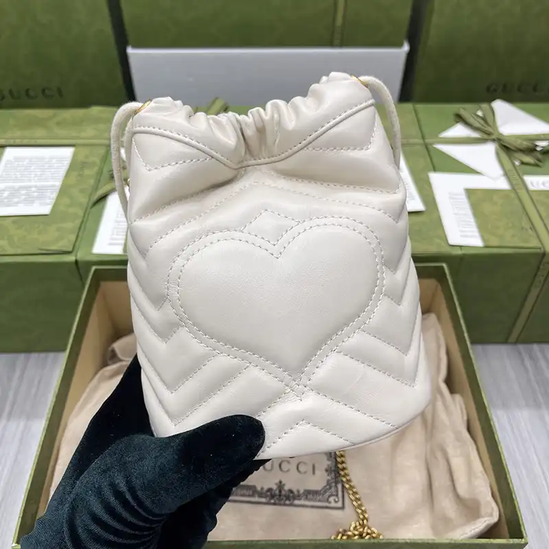 G*u*i bag 2204ht0028