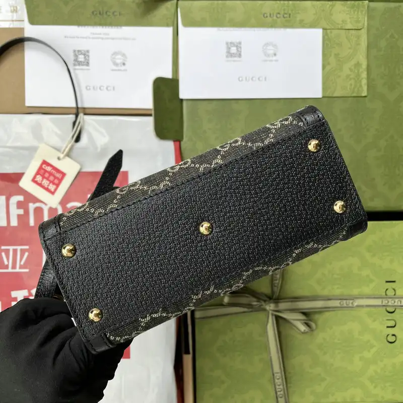 G*u*i bag 2204ya0068