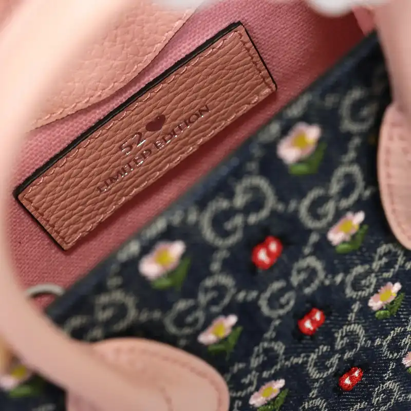 G*u*i bag 2206dj0056