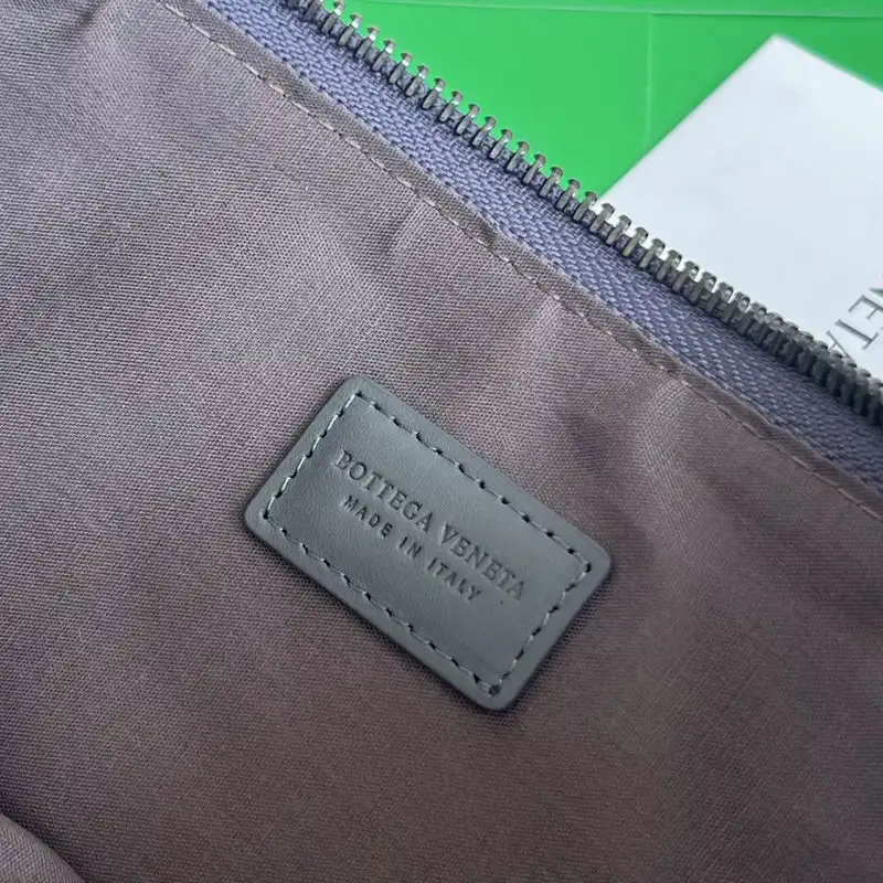 Bottega Veneta Bag 2209SF0129