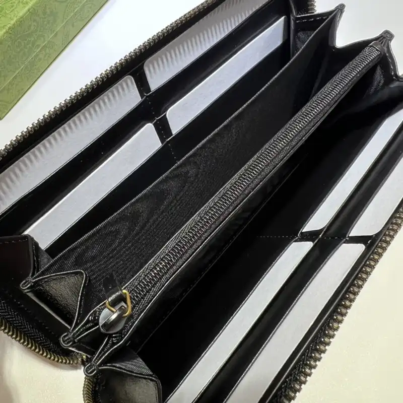 G*u*i bag 2304ya0118