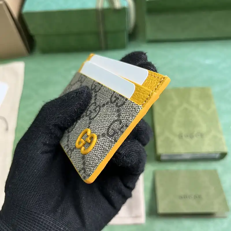 G*u*i bags 2312ya0145