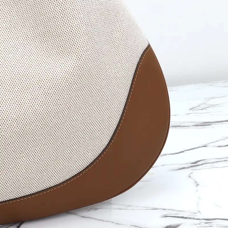 G*u*i bags 2411ya0186