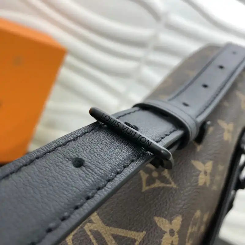 LV Bags 2012SH0054