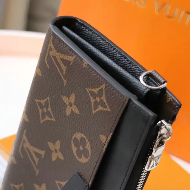 LV Bag 20DJ11054
