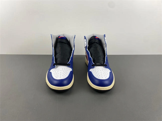 Snug Air Jordan 1 High OG DZ5485- 3588