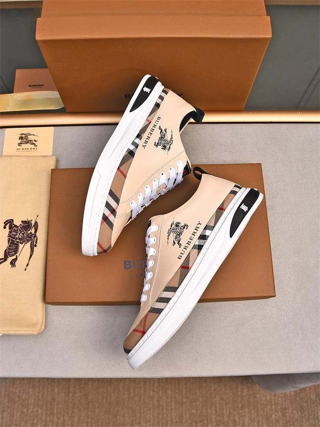 Breathable Burberry Sneaker 2621