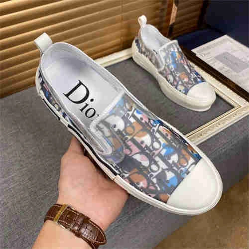 WellDesigned DR Sneaker 1179