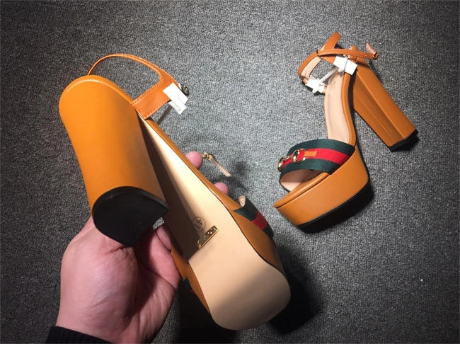 G*u*i boot women sleek 529