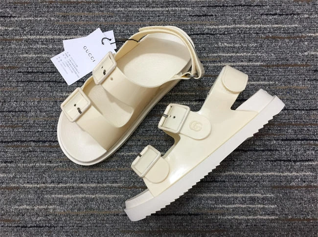 G*u*i sandals zerobulk 357