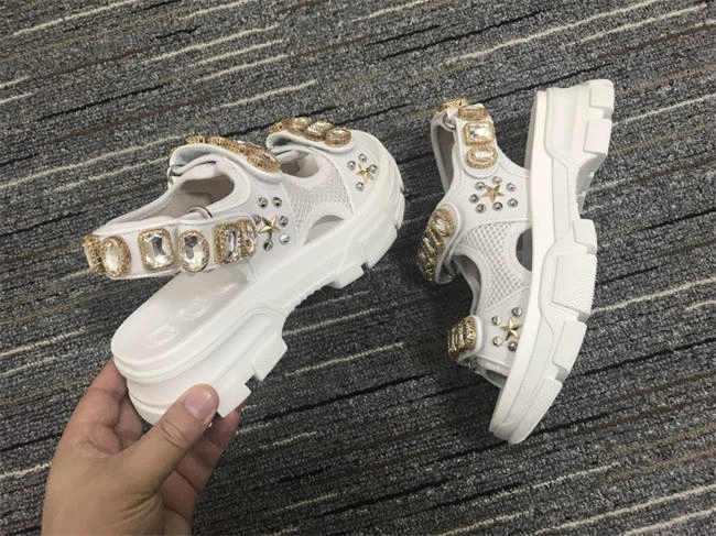 G*u*i sandals techfriendly 362