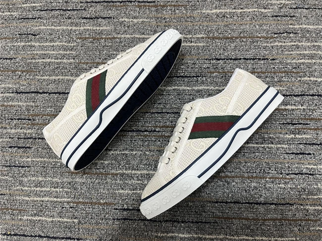 softtouch G*u*i signature slip-on sneaker 297