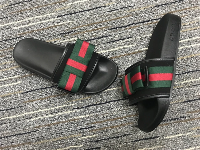 G*u*i slide elegant 371