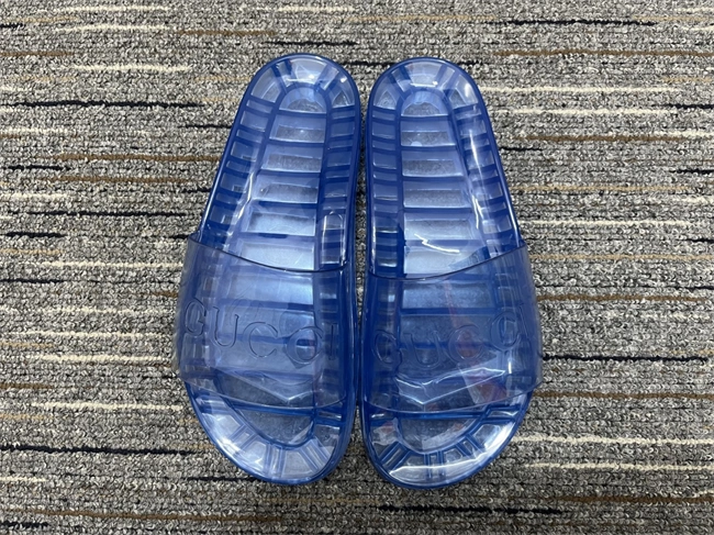 classic G*u*i slide 432