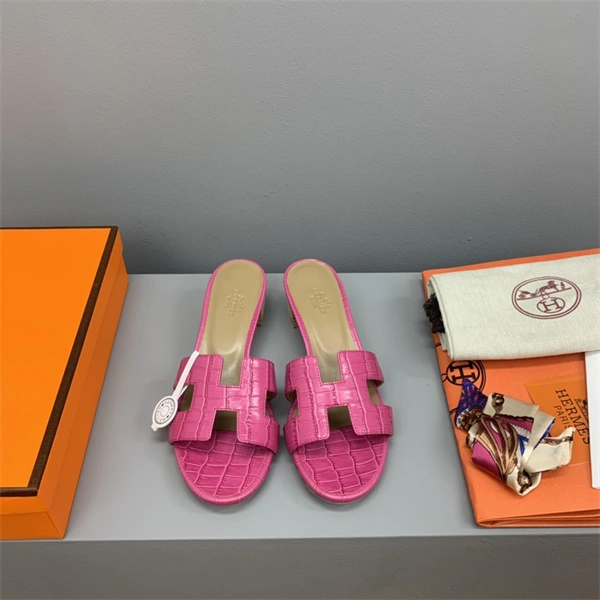 Timeless H Slipper 2385