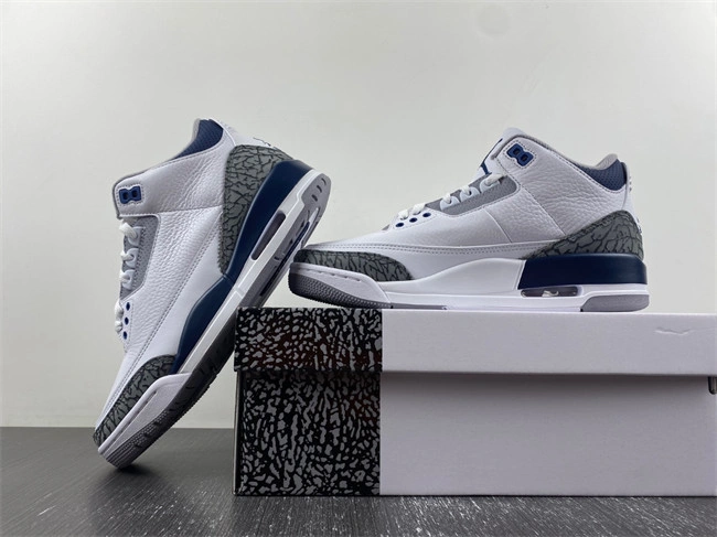 DailyWear Jordan 3 Midnight Navy CT8532- 3810