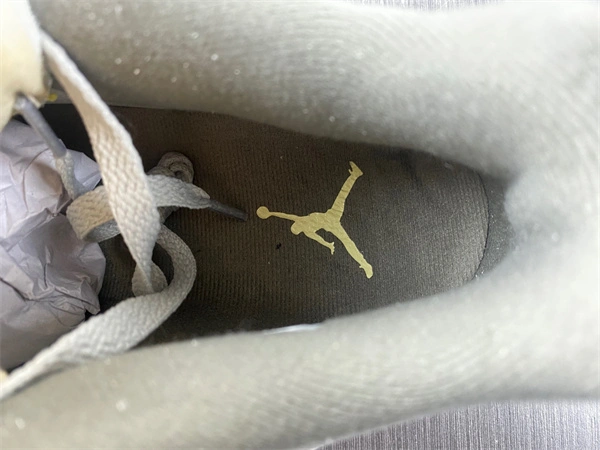 Jordan 4 Retro SE Craft Photon Dust DV3742- EyeCatching 3925
