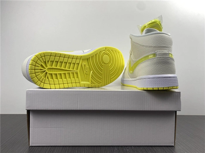 QuickDry Jordan1 Mid SE Voltage Yellow DB2822- 3710