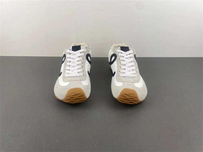 Loewe  Ballet Runner Minimalist 2446