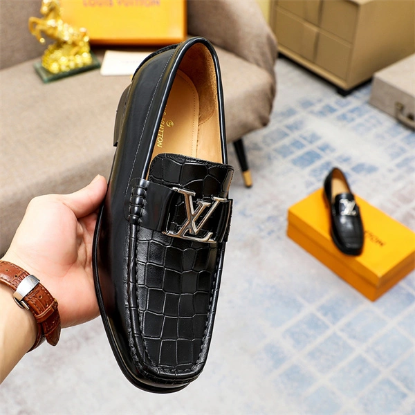 UrbanChic Lv Loafer 1887