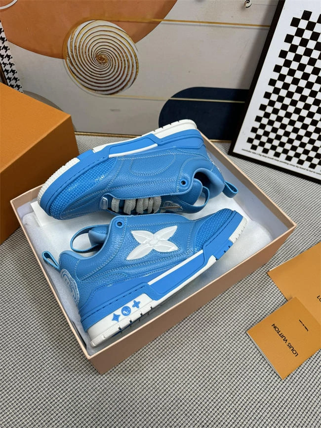 Lv Trainer Sneaker Timeless 2058