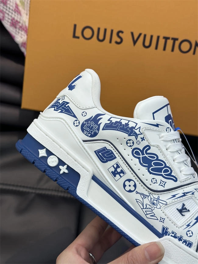 WaterResistant Lv Trainer Sneaker 2060