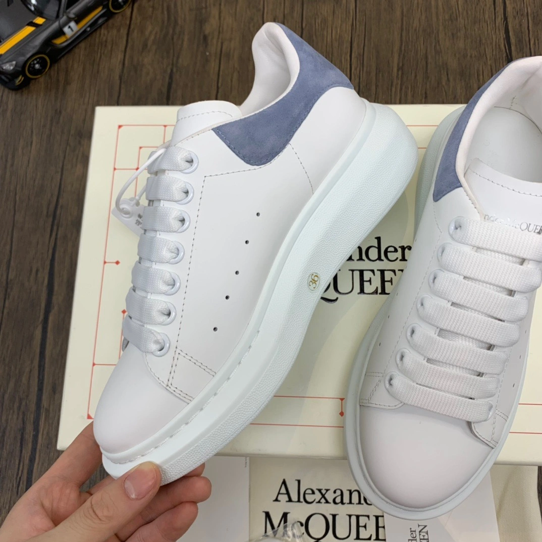 Classic McQuen White Dream Blue 553770WHGP 2499