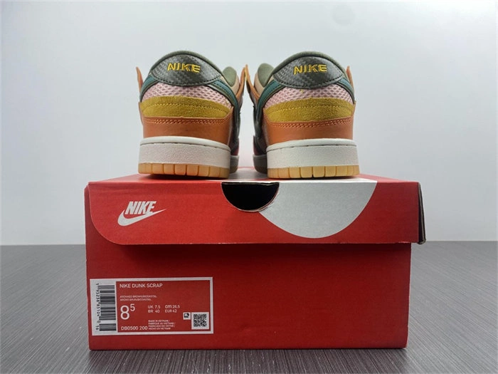 Bold Nike Dunk Low Scrap Archeo Brown DB0500- 4827