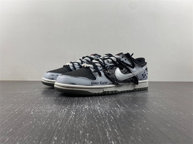 Nike Dunk Low Practical 4565